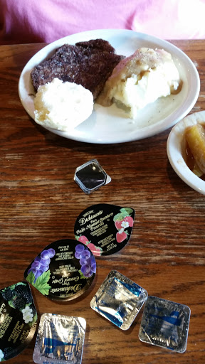 American Restaurant «Cracker Barrel Old Country Store», reviews and photos, 2140 Mana Ct, Rock Hill, SC 29730, USA