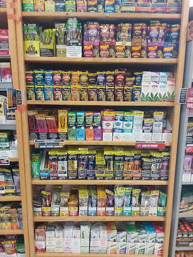 Tobacco Shop «Top 21 Tobacco Plus», reviews and photos, 3201 Brambleton Ave, Roanoke, VA 24018, USA