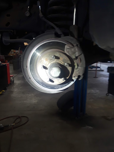 Auto Repair Shop «Choice Auto Repair», reviews and photos, 851 S Dorsey Ln, Tempe, AZ 85281, USA