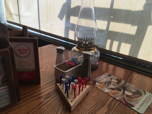 American Restaurant «Cracker Barrel Old Country Store», reviews and photos, 8225 N Church Rd, Kansas City, MO 64158, USA