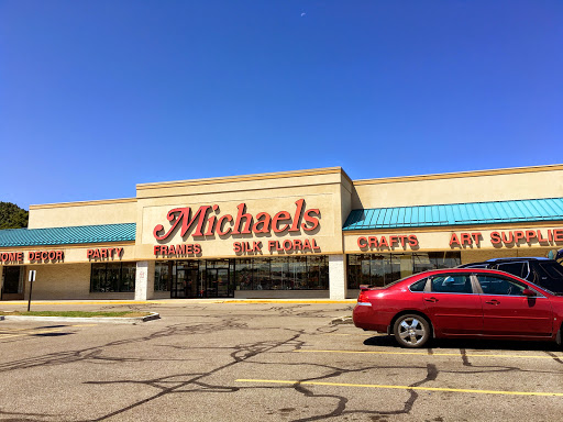 Craft Store «Michaels», reviews and photos, 7900 Plaza Blvd Ste 140, Mentor, OH 44060, USA