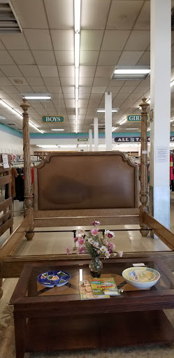 Shopping Mall «Freedom Village Shopping Center», reviews and photos, 1039 Alleghany St, Charlotte, NC 28208, USA