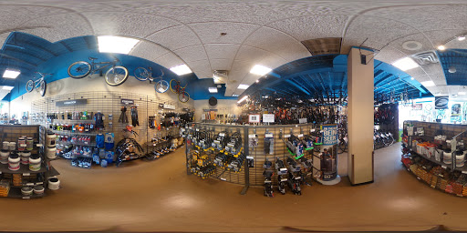 Bicycle Store «Performance Bicycle», reviews and photos, 2720 N Halsted St, Chicago, IL 60614, USA