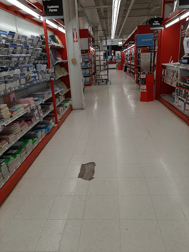Office Supply Store «Staples», reviews and photos, 1370 W Ridge Rd, Rochester, NY 14615, USA