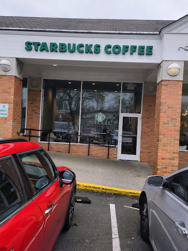Coffee Shop «Starbucks», reviews and photos, 78 E Putnam Ave #7, Greenwich, CT 06830, USA