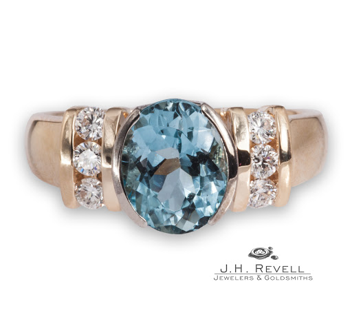 Jewelry Store «Revell Jewelers», reviews and photos, 904 Middle Rd, Bettendorf, IA 52722, USA