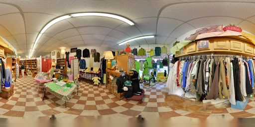 Thrift Store «Lucky Dog Thrift Shop», reviews and photos, 23 Elm St, Nashua, NH 03060, USA