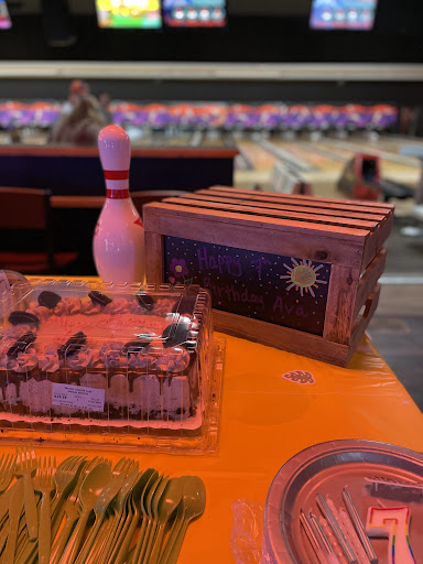 Bowling Alley «AMF Auburn Lanes», reviews and photos, 719 Opelika Rd, Auburn, AL 36830, USA