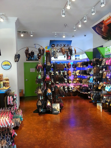 Shoe Store «Flip Flop Shops Santa Cruz», reviews and photos, 1528 Pacific Ave, Santa Cruz, CA 95060, USA