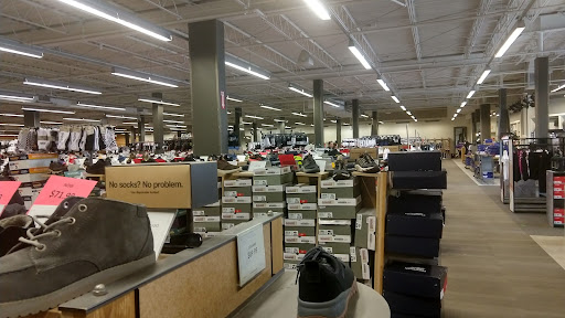 Shoe Store «DSW Designer Shoe Warehouse», reviews and photos, 8236 MN-7, St Louis Park, MN 55426, USA