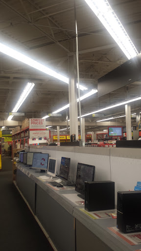 Office Supply Store «Staples», reviews and photos, 134-01 20th Ave, Flushing, NY 11356, USA