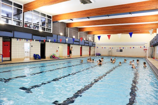 Adult swimming lessons Stockport