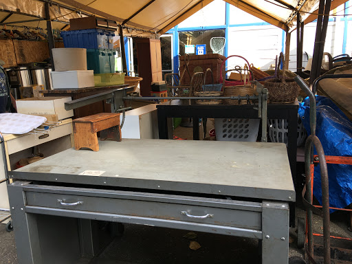 Thrift Store «Secondhand Affordables Thrift store», reviews and photos, 14011 Pacific Ave S, Tacoma, WA 98444, USA