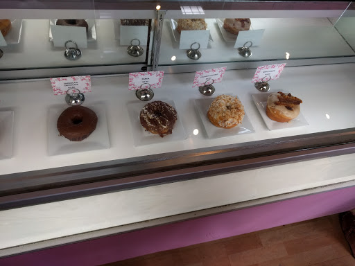 Donut Shop «Glazed Donut Works», reviews and photos, 2644 Elm St, Dallas, TX 75226, USA