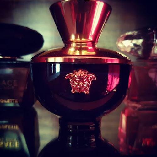 Prestige Parfums - Angol