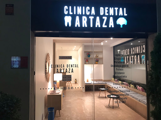 Información y opiniones sobre Clínica Dental Artaza de Lejona