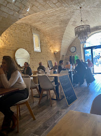 Atmosphère du Restaurant français Le Comptoir du 7 à Uzès - n°17