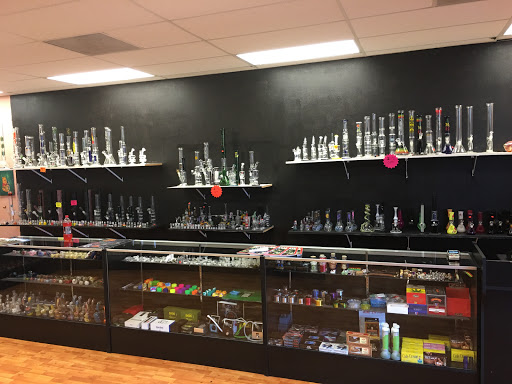 Tobacco Shop «Smoke depot», reviews and photos, 16148 NE Sandy Blvd, Portland, OR 97230, USA