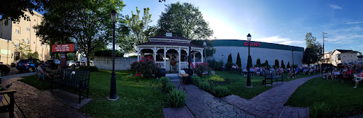 Grocery Store «Giant Food Stores», reviews and photos, 202 Chestnut St, Coplay, PA 18037, USA