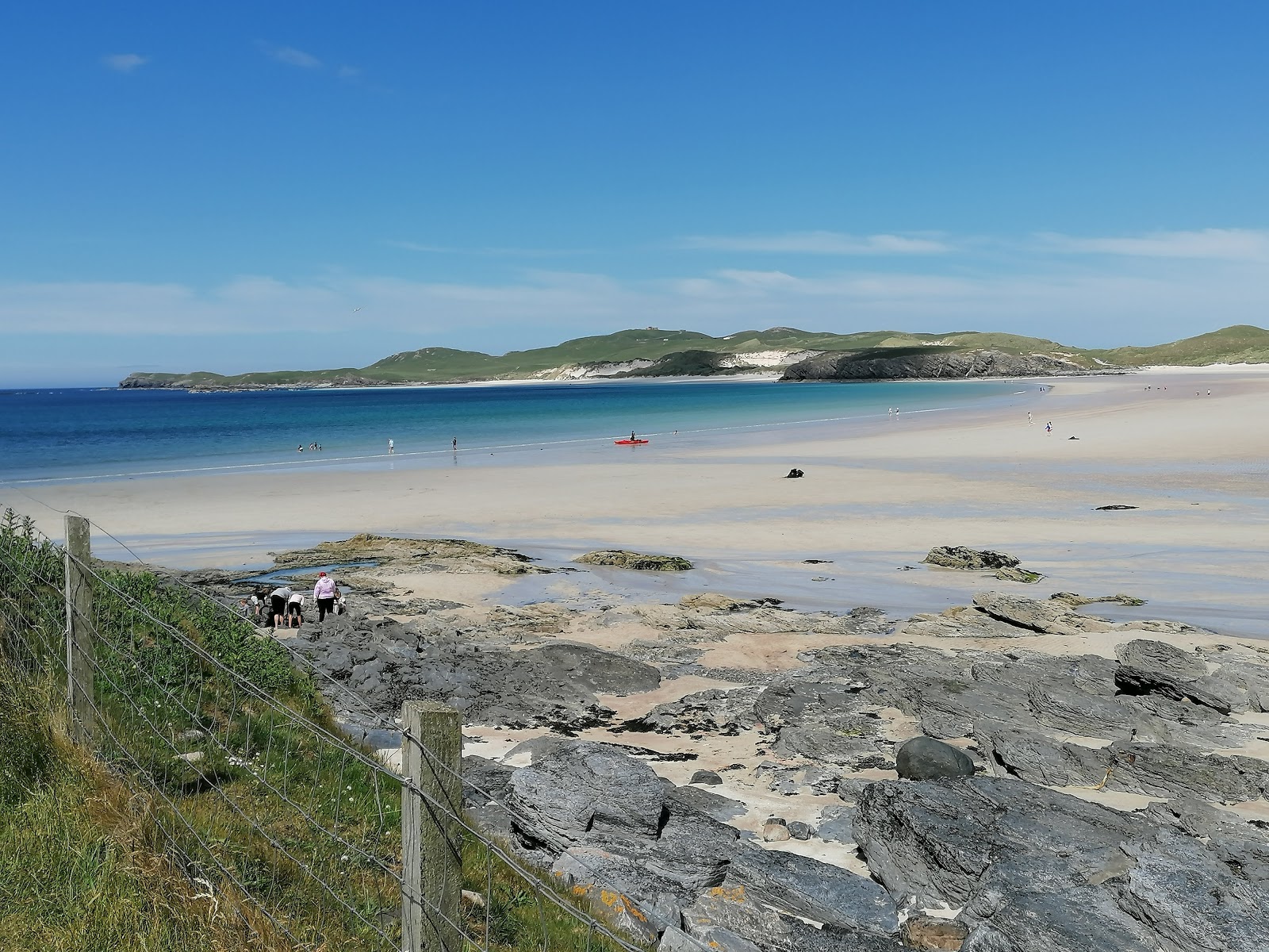 Foto de Balnakeil Beach com areia brilhante superfície