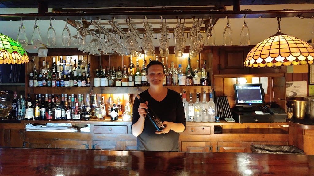 The Sun Tavern 02332