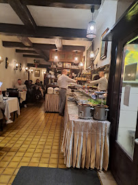 Atmosphère du Restaurant thaï Baan Thaï à Paris - n°3