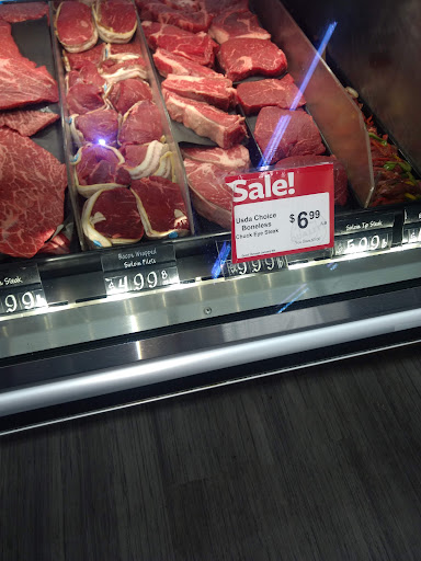 Grocery Store «Fareway Grocery», reviews and photos, 4220 16th Ave SW, Cedar Rapids, IA 52404, USA