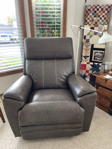 Furniture Store «La-Z-Boy Furniture Galleries», reviews and photos, 7070 SW Nyberg St, Tualatin, OR 97062, USA