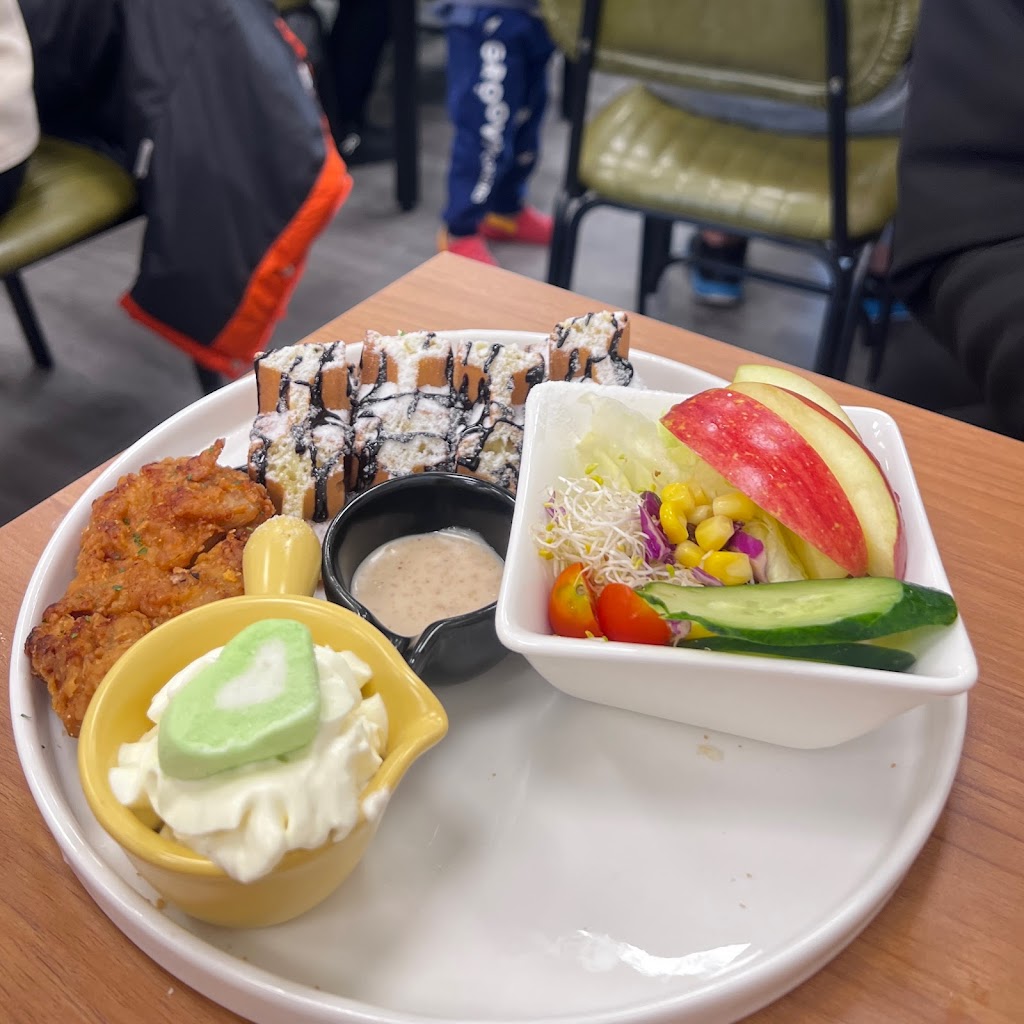 桃園市中壢區里歐歐式早午餐青埔店- 台灣餐廳推薦手搖推薦甜點推薦買一送一優惠訊息