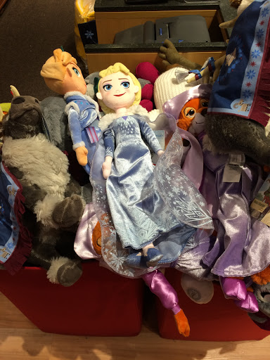 Toy Store «Disney Store», reviews and photos, 4818 River City Dr, Jacksonville, FL 32246, USA