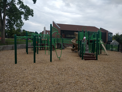 Park «Baker Park Recreation Center», reviews and photos, 209 Page St W, St Paul, MN 55107, USA
