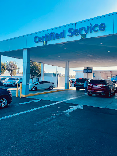 Connell Chevrolet, 2828 Harbor Blvd, Costa Mesa, CA 92626, USA, 