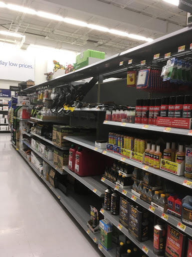 Discount Store «Walmart», reviews and photos, 67 Newtown Rd, Danbury, CT 06810, USA