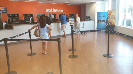 Telecommunications Service Provider «Optimum Store», reviews and photos, 1072 Old Northern Blvd, Roslyn, NY 11576, USA