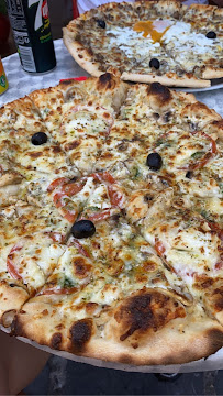 Plats et boissons du Pizzeria Cap Pizza à Agde - n°2