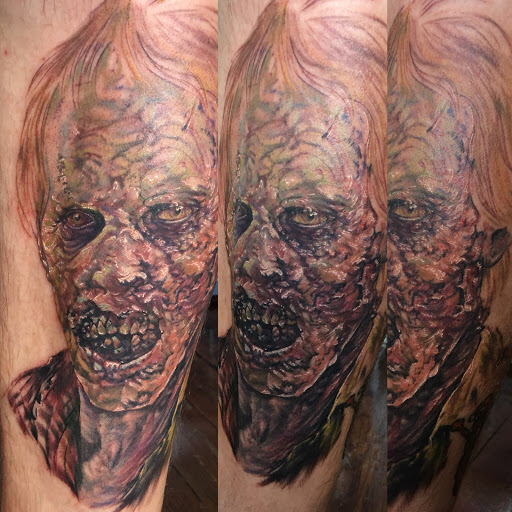 Tattoo Shop «Moth Studio», reviews and photos, 428 W Commercial St, Springfield, MO 65803, USA