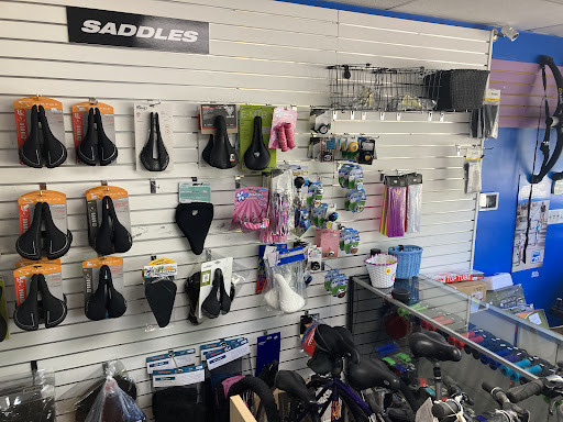 Bicycle Store «Hillsboro Bicycle Center», reviews and photos, 3330 W Hillsboro Blvd, Deerfield Beach, FL 33442, USA