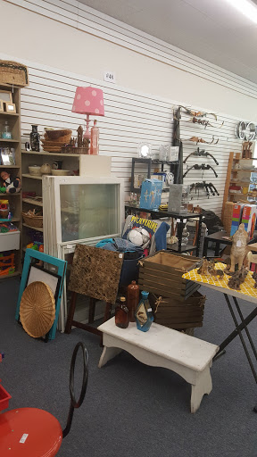 Thrift Store «Estate Sales Warehouse», reviews and photos, 661 E 24th St #210, Holland, MI 49423, USA