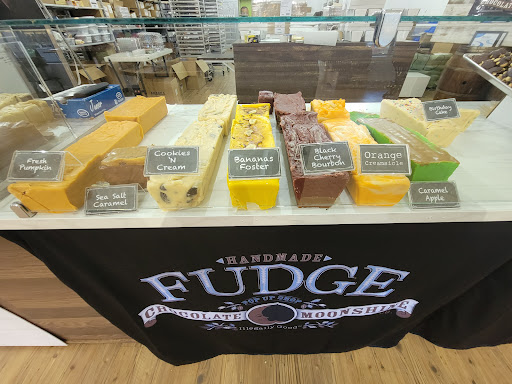 Shopping Mall «Grove City Premium Outlets», reviews and photos, 1911 Leesburg Grove City Rd, Grove City, PA 16127, USA