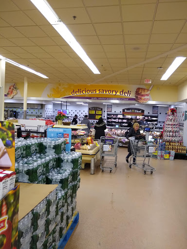 Shopping Mall «Sands Shopping Center», reviews and photos, 3563 Long Beach Rd, Oceanside, NY 11572, USA