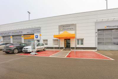 RENAULT ST-QUENTIN-EN-YVELINES - RRG à Trappes