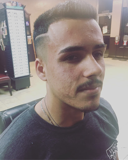 Barber Shop «Golden Star Barber Shop», reviews and photos, 3300 Nolensville Pike, Nashville, TN 37211, USA