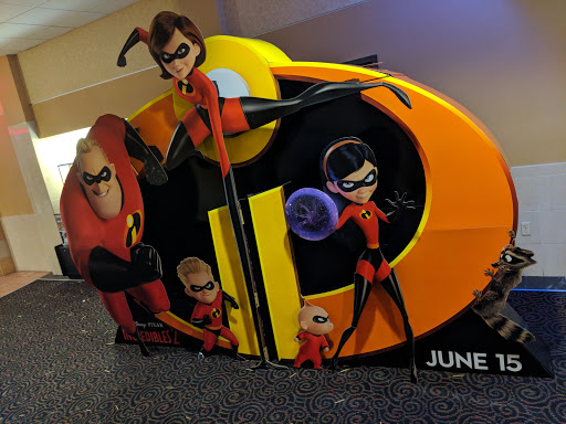 Movie Theater «Regal Cinemas Southland Mall 16», reviews and photos, 20505 S Dixie Hwy, Cutler Bay, FL 33189, USA