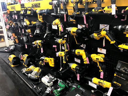 Hardware Store «PENSACOLA HARDWARE COMPANY», reviews and photos, 20 E Gregory St, Pensacola, FL 32502, USA