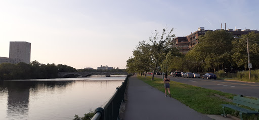 Riverside Press Park, River St & Memorial Drive, Cambridge, MA 02139