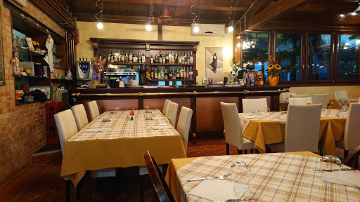 Restaurant Vin  Canta in Morro dAlba, Provincia di Ancona