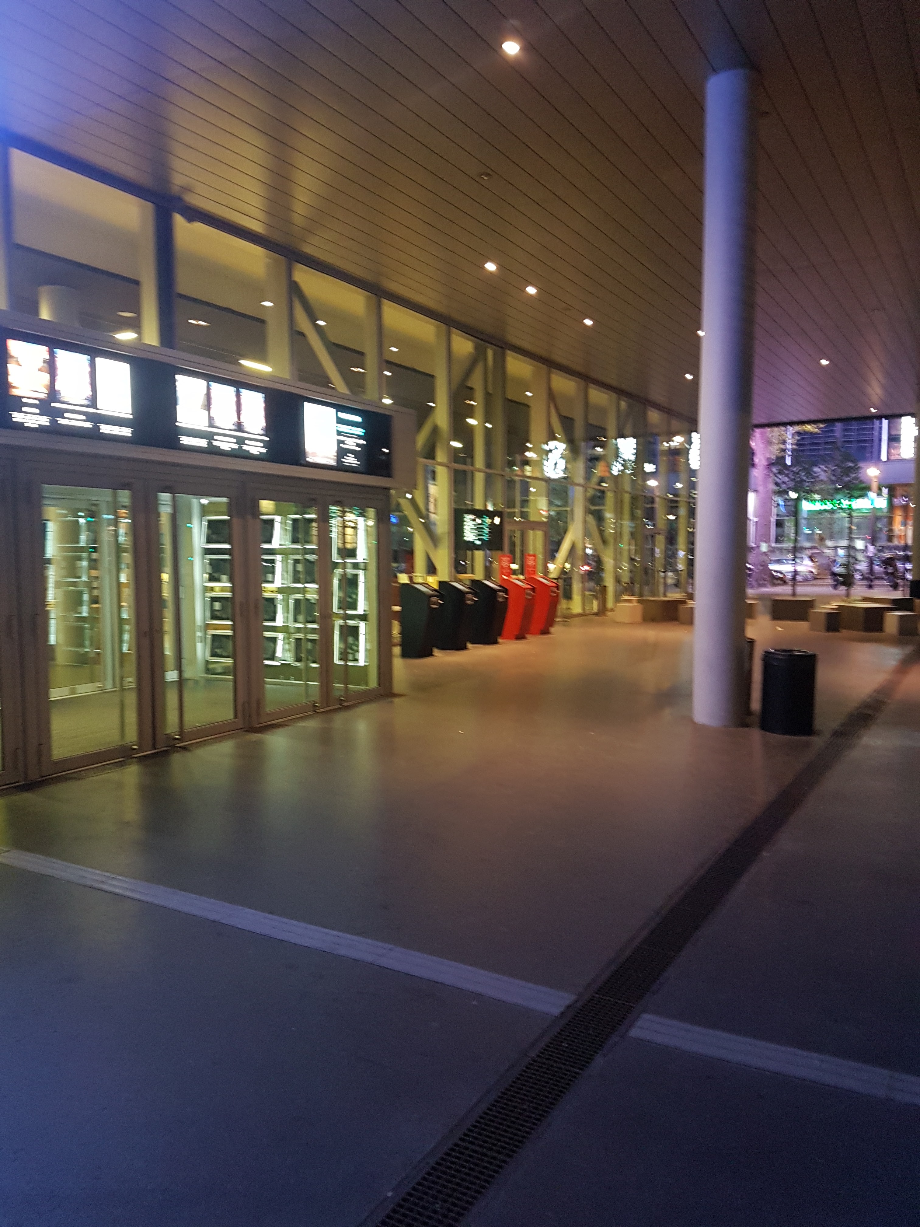 Photo n° 11 de l'avis de Georgios.a fait le 15/12/2017 à 18:46