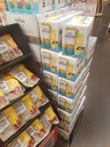 Grocery Store «Jewel-Osco», reviews and photos, 220 W Peace Rd, Sycamore, IL 60178, USA