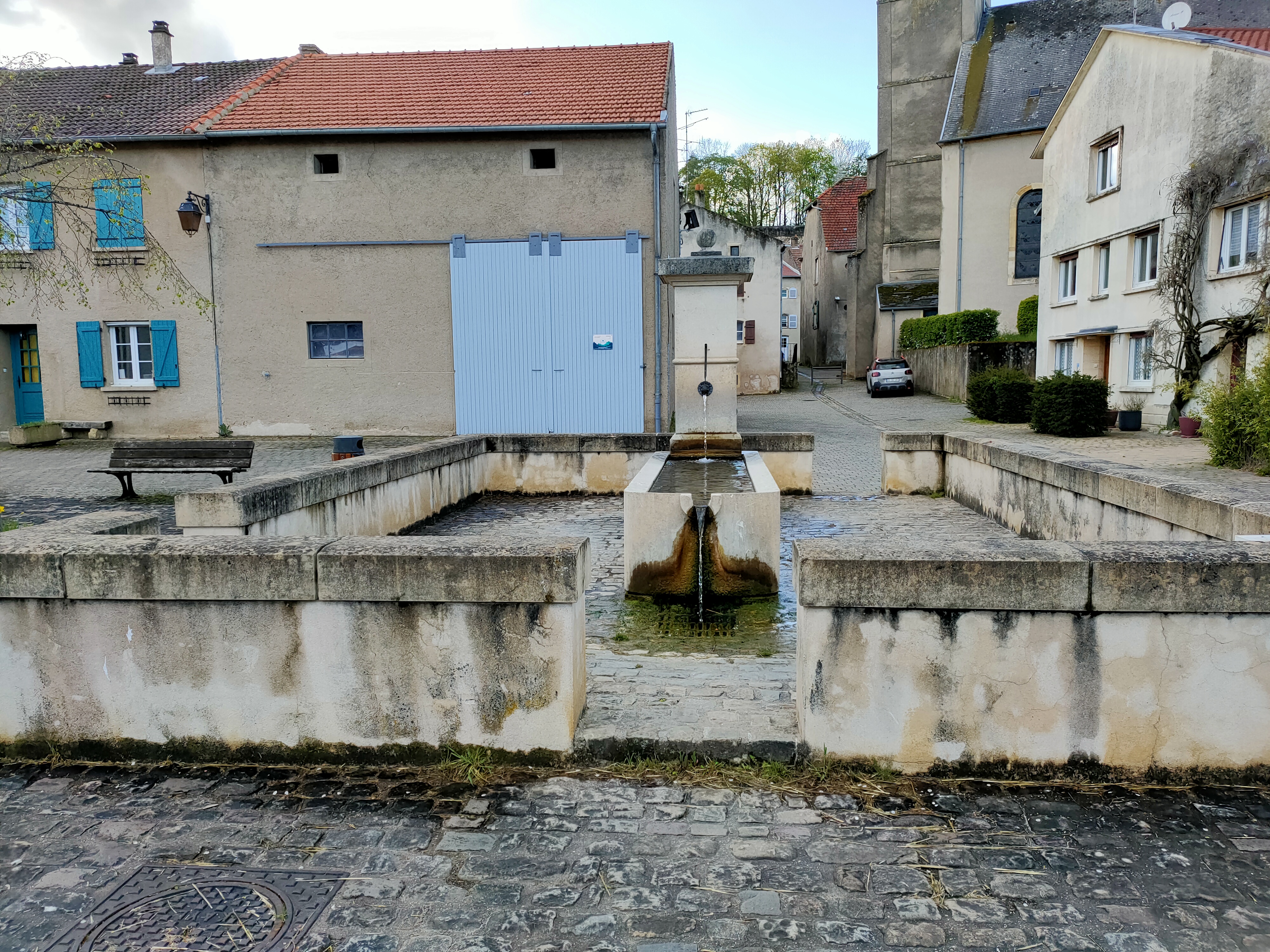Photo n° 17 de l'avis de Tchov. fait le 28/04/2023 à 22:31