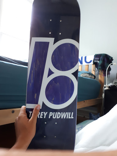 Shoe Store «Vans», reviews and photos, 3393 Peachtree Rd NE #3110a, Atlanta, GA 30326, USA